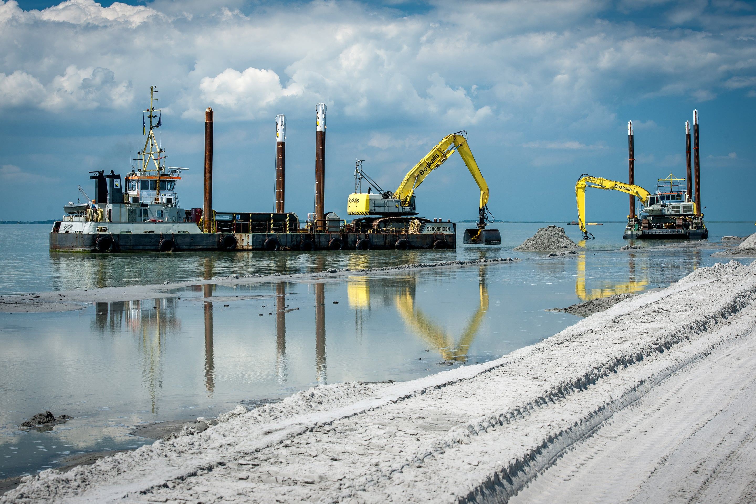 Working on the first phase of the Marker Wadden project