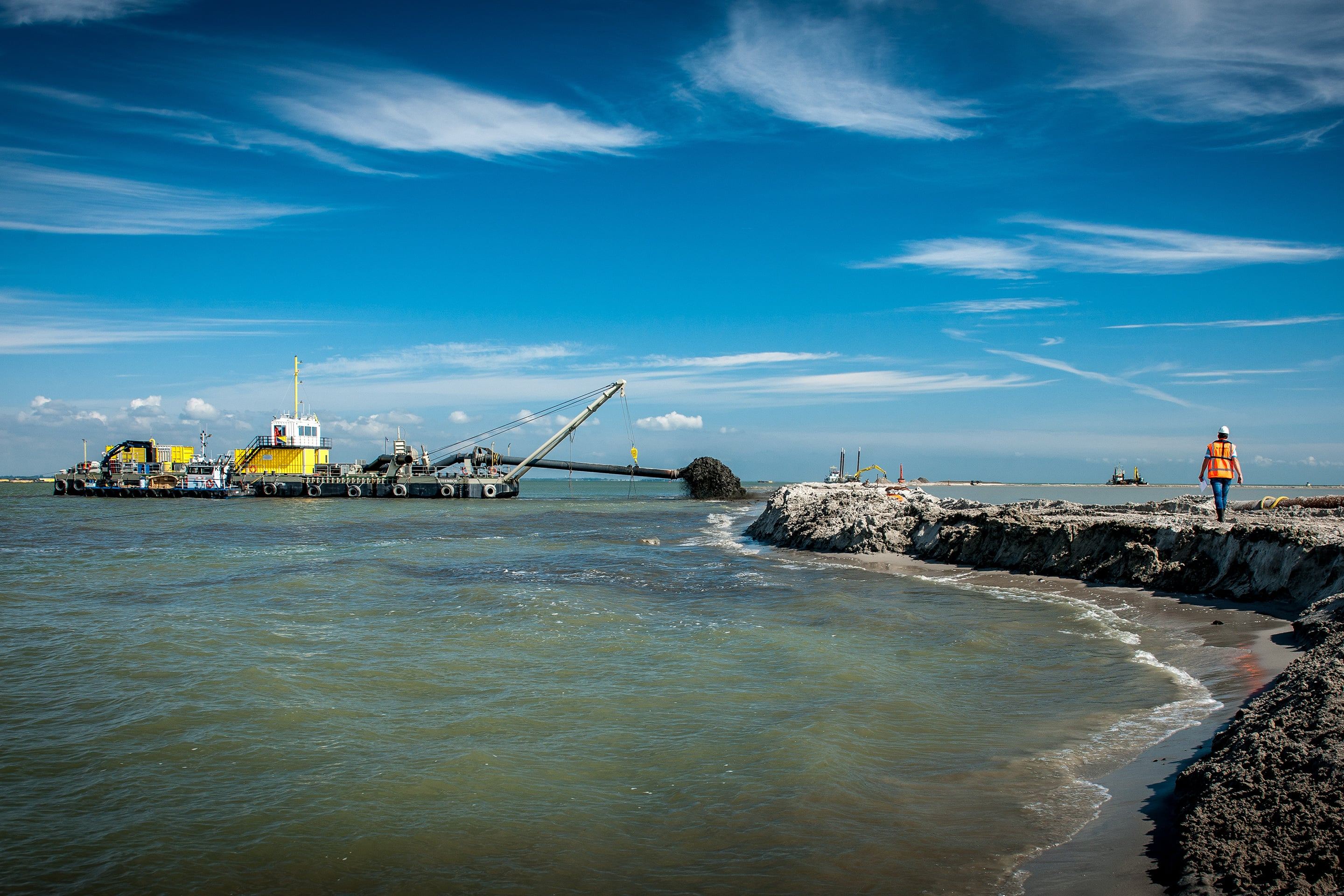 Working on the first phase of the Marker Wadden project