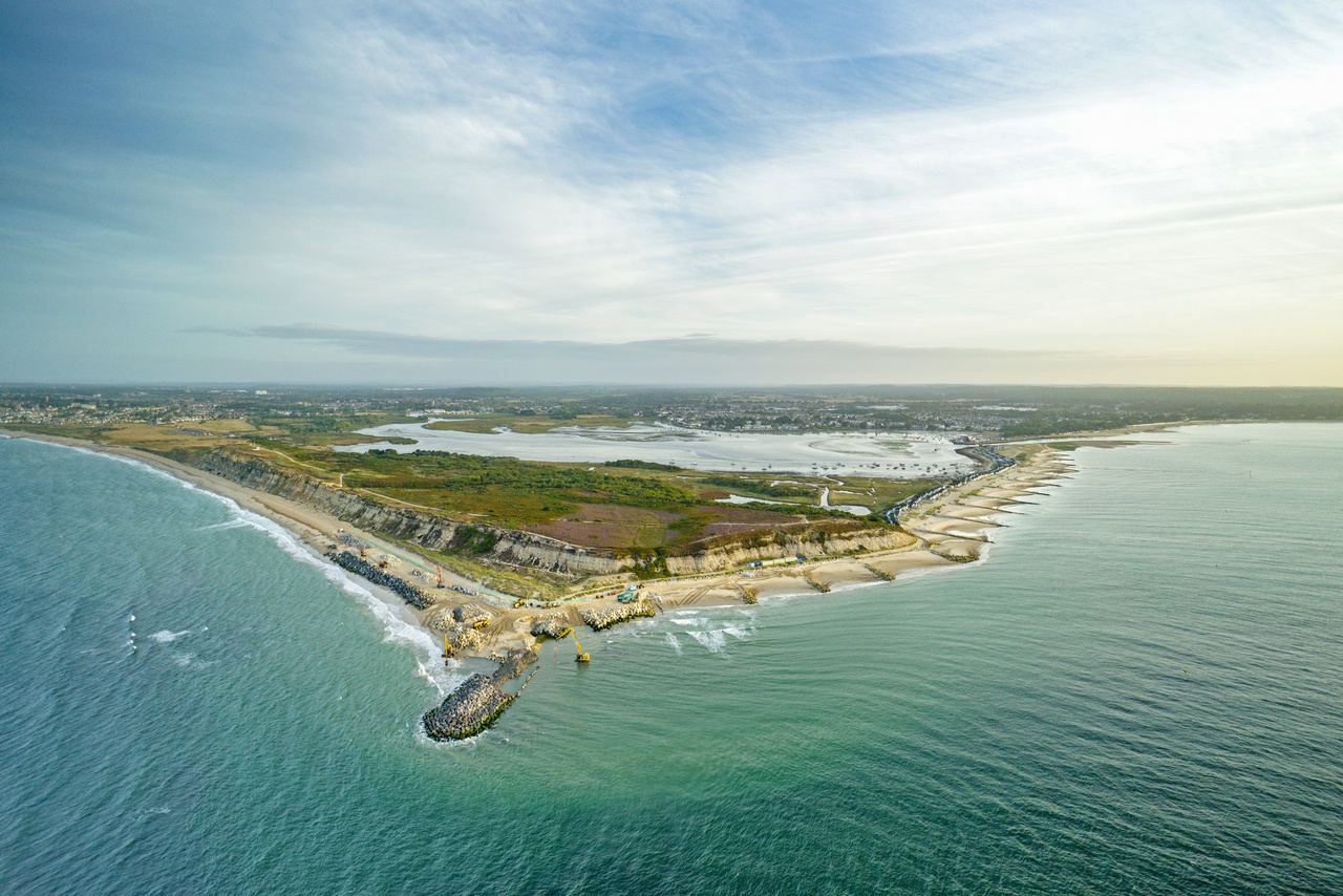 The installation of Moses Reef blocks for Hengistbury Head